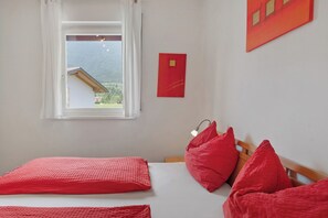 2 habitaciones, wifi gratis y ropa de cama 