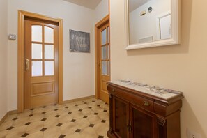 Interior - Villa 'Nature Pinos De Alhaurin' with Mountain View, Wi-Fi and Air Conditioning (Alhaurín de la Torre)