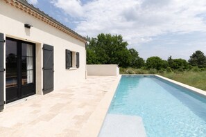 Pool - "Beau Gite" House with Private Pool, Private Terrace and Wi-Fi (Le Garn)