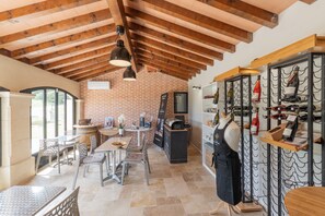 Dining - "Beau Gite" House with Private Pool, Private Terrace and Wi-Fi (Le Garn)