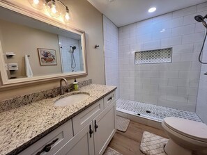 Shower, towels, soap, toilet paper - Charming 3 bedroom home with elegant speakeasy vibe. Fire pit. Billiards table. (Higdon)