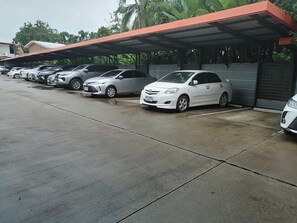 Free self parking