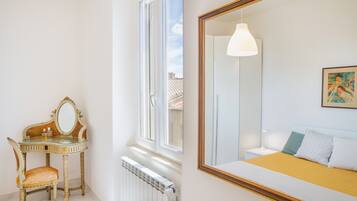 1 bedroom, iron/ironing board