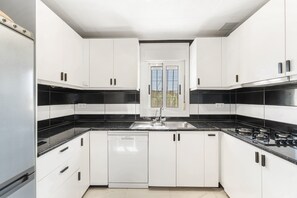 Fridge, microwave, oven, dishwasher