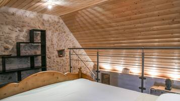 1 chambre, fer et planche Ă repasser, Wi-Fi gratuit, draps fournis