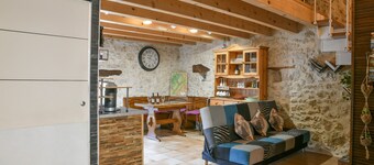 Le Portougais, Chanaz – Apartment with Wi-Fi and Air Conditioning