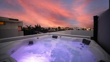 室外 SPA 浴缸