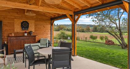 Chambre Verte avec terrasse privée, Wi-Fi et climatisation