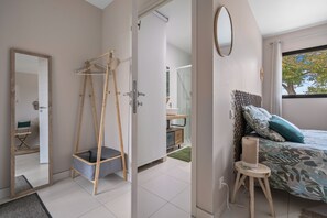 1 quarto, Wi-Fi de cortesia, roupa de cama