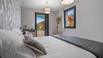 1 chambre, Wi-Fi gratuit, draps fournis