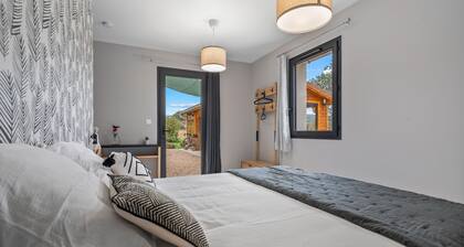 Maison d'hĂŽtes 'Graphique' avec vue sur les montagnes, Wi-Fi et climatisation