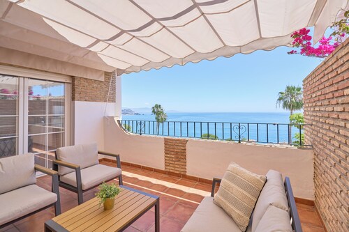 Apartment 'Balcón Del Mar' with Sea Views, Wi-Fi and Air Conditioning
