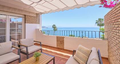 Apartment 'Balcón Del Mar' with Sea Views, Wi-Fi and Air Conditioning