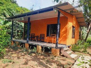 Quadruple Room, Mountain or Garden View | Free WiFi - corcovado green parrot (Drake Bay)