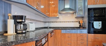 Holiday Home 'La Cuadra I I' with Mountain View, Shared Terrace and Wi-Fi