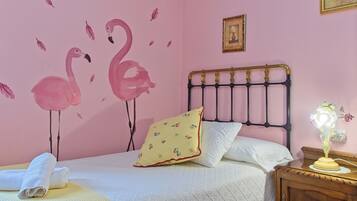 3 bedrooms, iron/ironing board, free WiFi, bed sheets