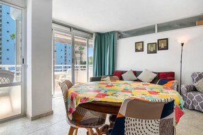 Interior - Apartment 'Aguamarina B' with Shared Pool, Wi-Fi and Air Conditioning (Calpe)