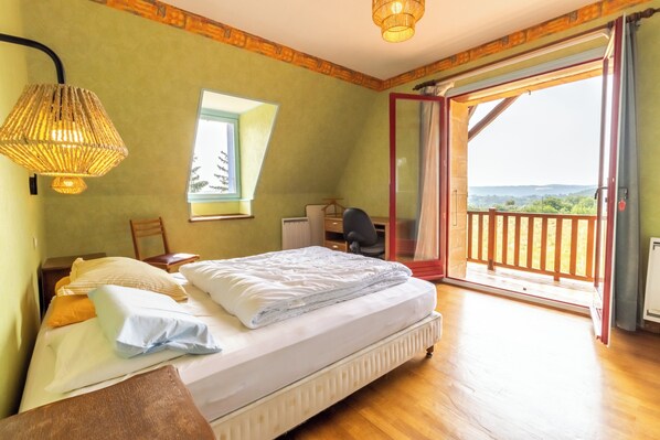 3 bedrooms, free WiFi