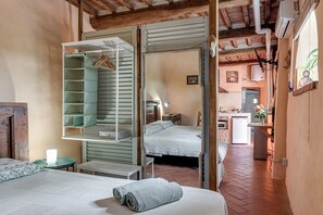 1 camera, Wi-Fi gratuito, lenzuola