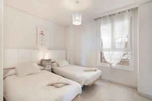 2 bedrooms, free WiFi, bed sheets - Apartment 'Isla Canela' with Sea View, Wi-Fi and Air Conditioning (Ayamonte)