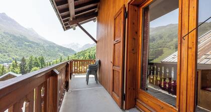 Ferienwohnung 'Les Arolles N°G54' mit Bergblick, privatem Pool und privater Terrasse