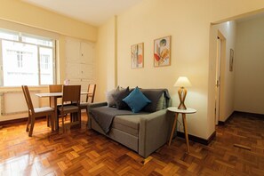 Apartment | Living area - SUH Copacabana 76  (Rio de Janeiro)