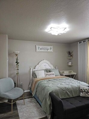 1 bedroom, iron/ironing board