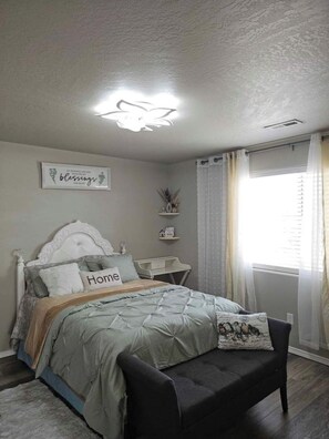 1 bedroom, iron/ironing board