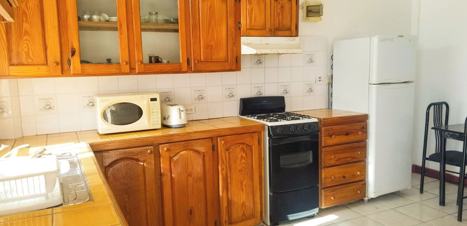 Apartment, 1 Schlafzimmer, Balkon, Buchtblick | Eigene Küche | Großer Kühlschrank, Mikrowelle, Ofen, Herdplatte