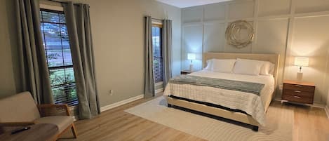 3 bedrooms, iron/ironing board, free WiFi, bed sheets