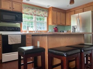 Microwave, oven, stovetop, dishwasher