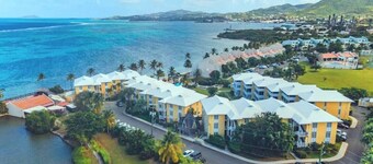 ST CROIX DAYDREAM - 2 bd/2 bth seaside condo with pool and onsite beach