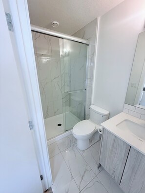 Savon, papier toilette
