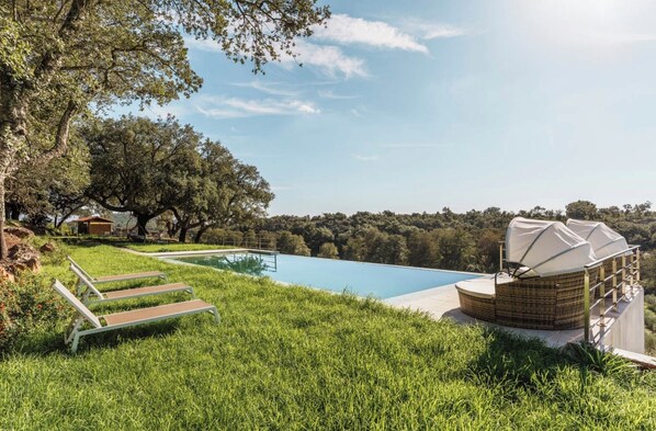 Outdoor pool - Valdelaseras (La Codosera)