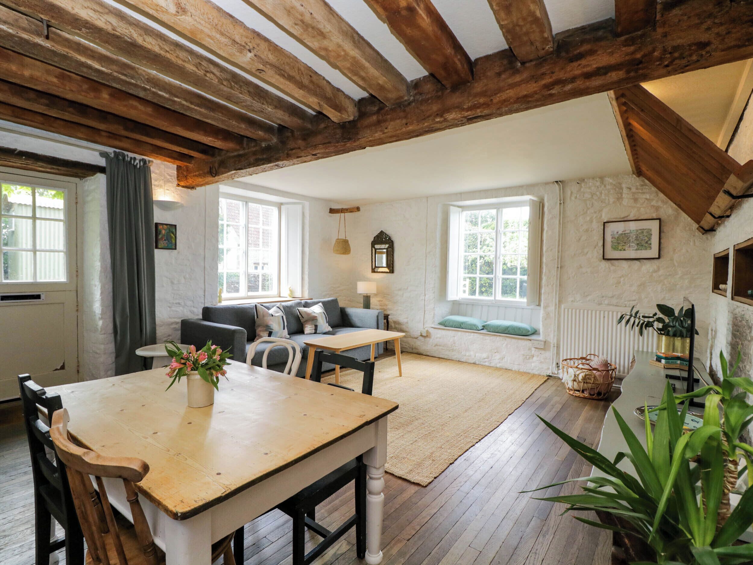 The Stables At Daubeneys, Pet Friendly, With A Garden In Colerne - Cotswolds