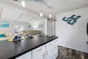 Interior - Starfish2 - Pet Friendly, 3-BR Unit in OceanSide Village, Surfside Beach (Myrtle Beach)