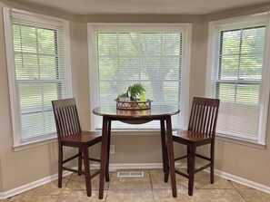 Dining - Cozy 3bd + 2 Bath Home in HSV w/ Spacious Backyard (Huntsville)