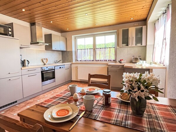 Fridge, microwave, oven, dishwasher