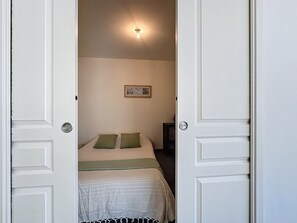 3 bedrooms, internet