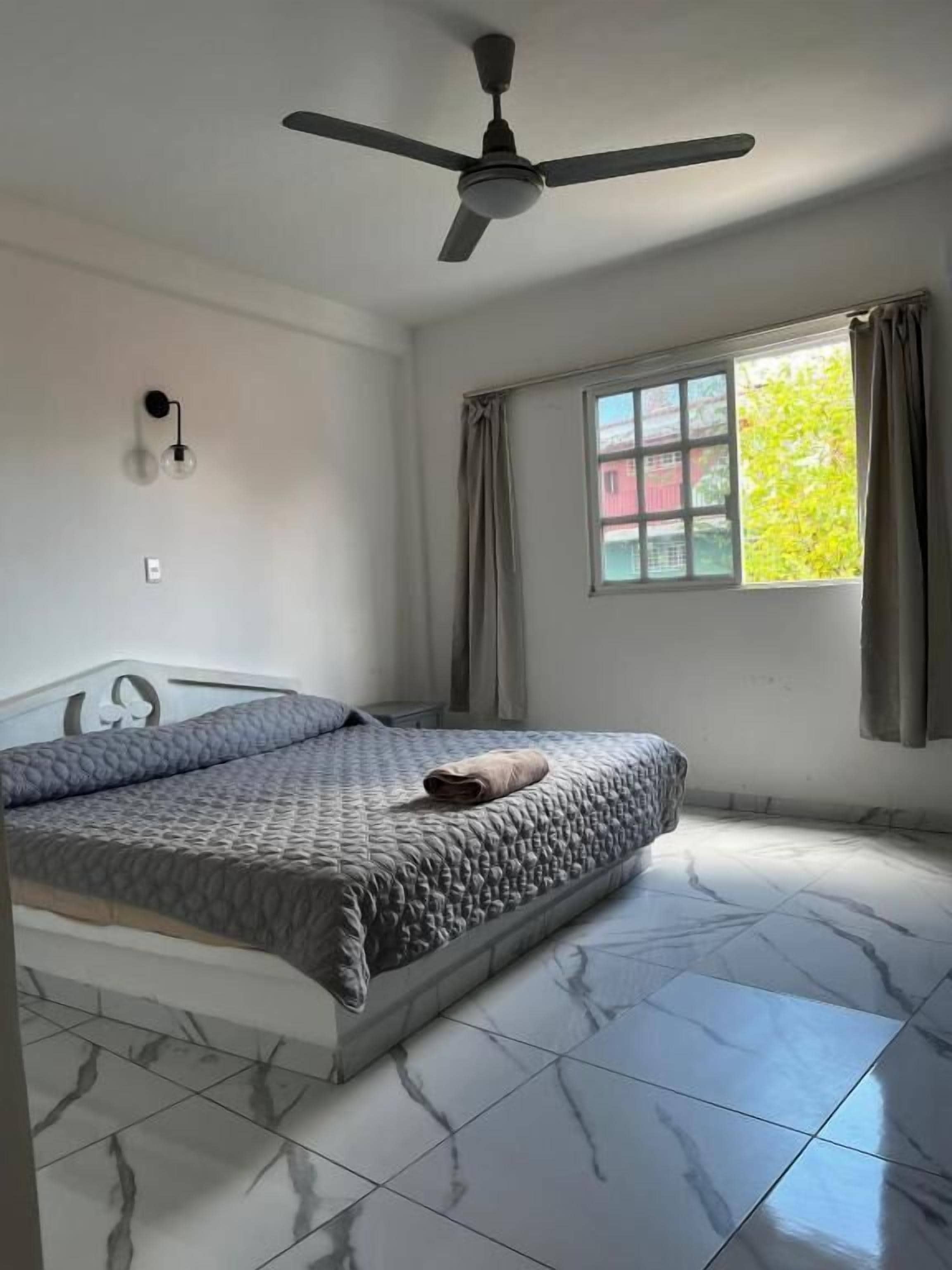 Habitación estándar, 1 cama King size | Wifi gratis 