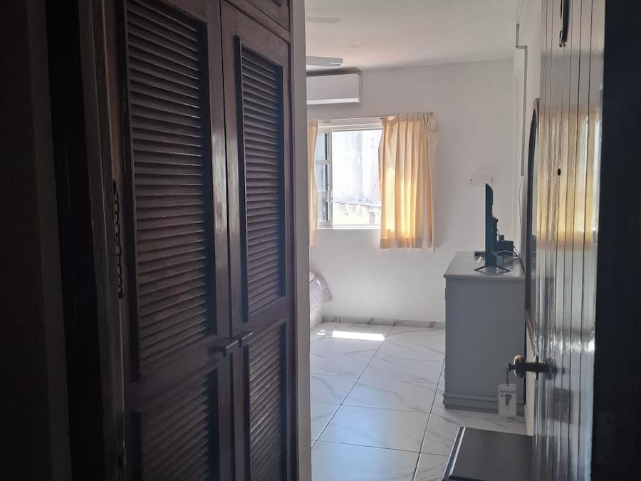 Quarto casal básico | Wi-Fi de cortesia