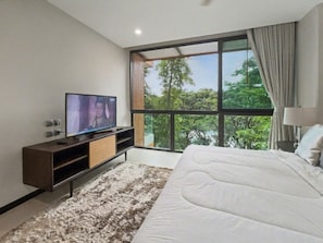 Apartment, 2 Bedrooms, Accessible, Balcony | Room amenity