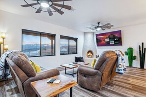 Smart-tv en een open haard