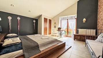 6 bedrooms, internet