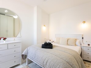 1 bedroom, iron/ironing board, Internet, bed sheets