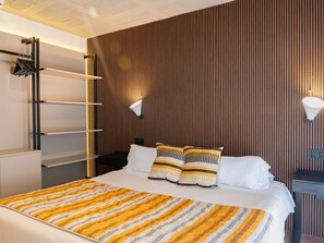 1 chambre, fer et planche Ă repasser, accĂšs Internet, draps fournis