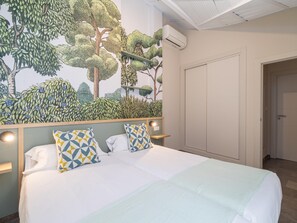 2 bedrooms, iron/ironing board, travel crib, free WiFi