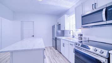 Microwave, oven, stovetop, dishwasher