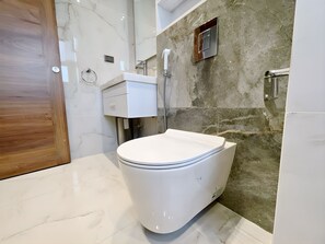 Bidet