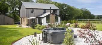 Highfield Barton -  Hot tub/pet friendly